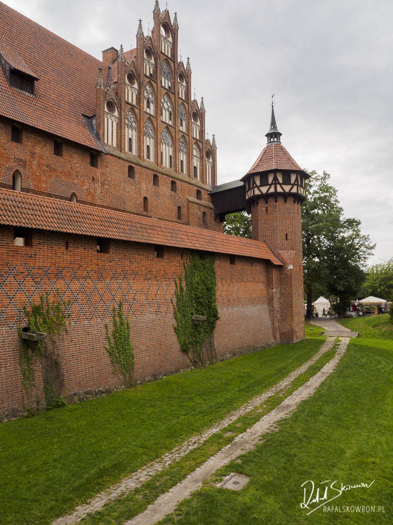 Zamek Malbork z zewnątrz